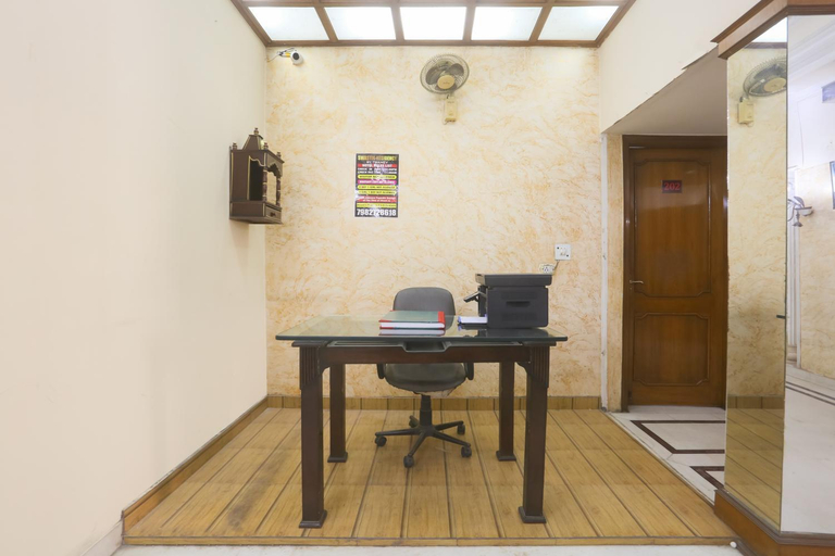 Public Area, Swastik residency PaschimVihar by twamev, Delhi