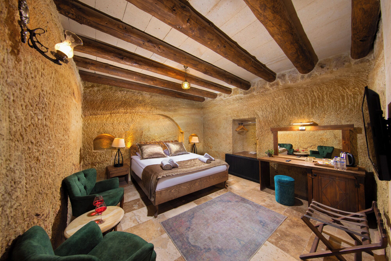 Bedroom 3, Dionysos Cave Cappadocia, Ürgüp
