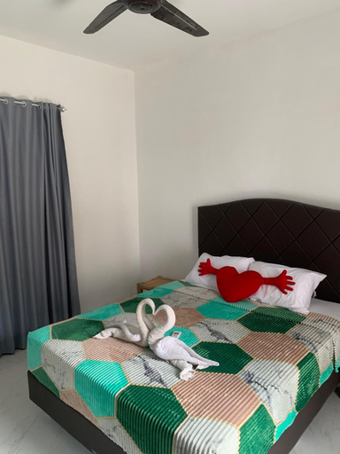 Bedroom 4, Gili Davidoff Skyline, Lombok