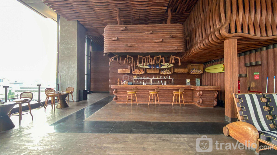 Food & Drinks, Gorgeous & Comfort 1BR Sudirman Suites By Travelio, Central Jakarta