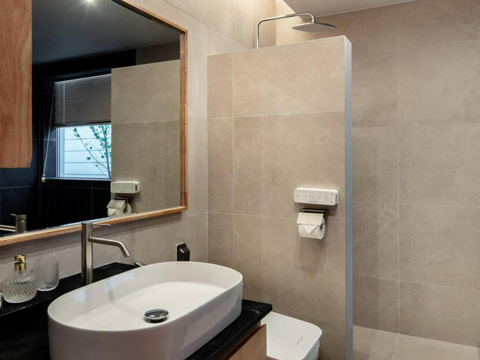 Bathroom, Jincheon Memories Walking 3, Ansoeng