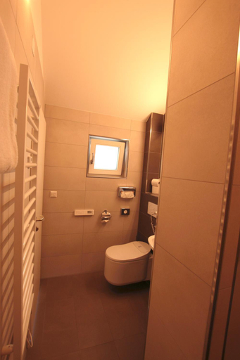 Bathroom 3, Hotel Sunnegassle, Ortenaukreis