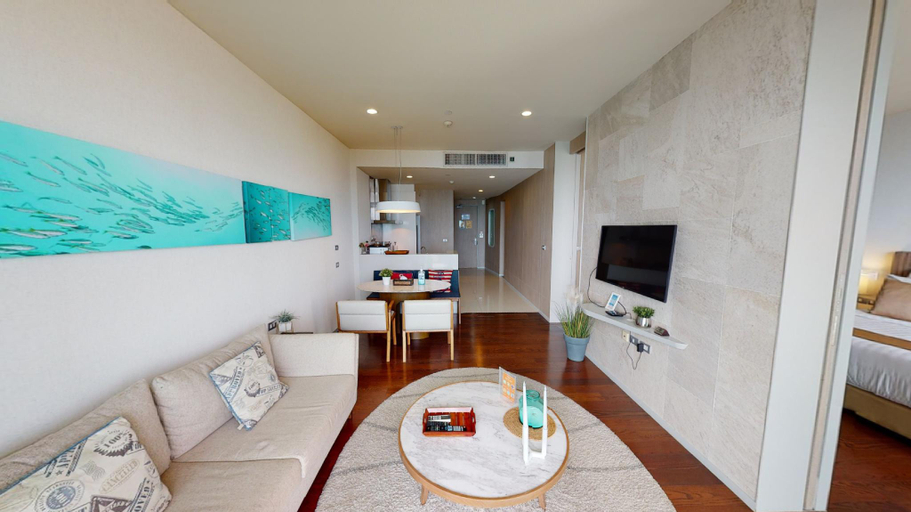 Others 4, Beachfront 2BR Condo – Ocean View & Beach Access, Sattahip