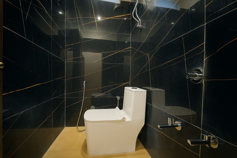 Bathroom 4, Hotel Jyotirlinga, Ujjain