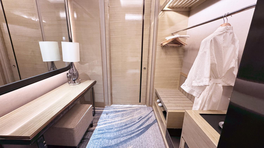 Bathroom 5, Wanda Realm Changzhou, Changzhou