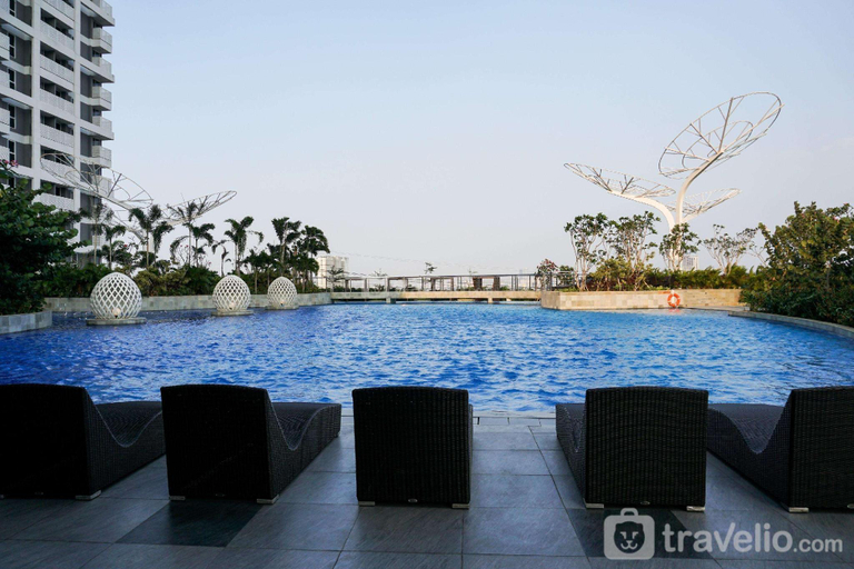 Sport & Beauty 4, Modern Design Studio at West Vista By Travelio, West Jakarta