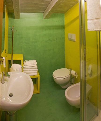 Bathroom 4, Hotel Villaggio Nevada, Trento