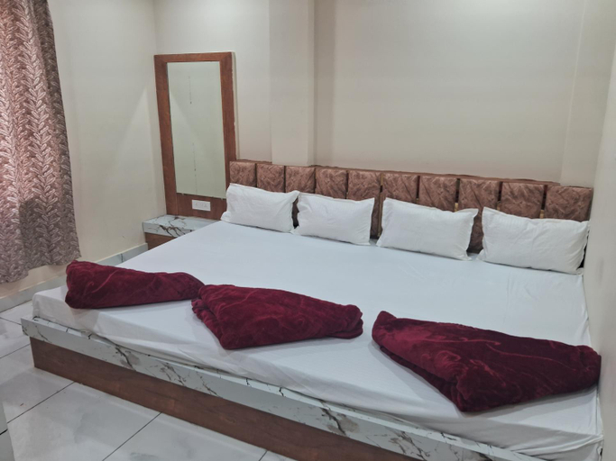 Bedroom 5, Hotel Ruby, Ujjain