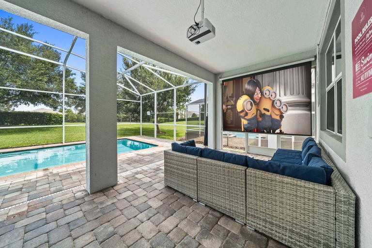 Sport & Beauty 1, 9046 Stinger Drive, Osceola