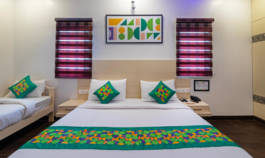 Bedroom 3, Treebo Empire Red Carpet, Agra