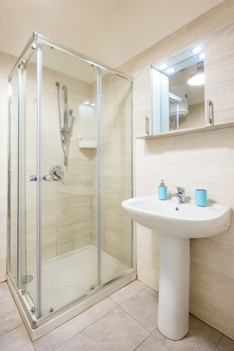 Bathroom 4, Urban Base Garibaldi by Napoliapartments, Napoli