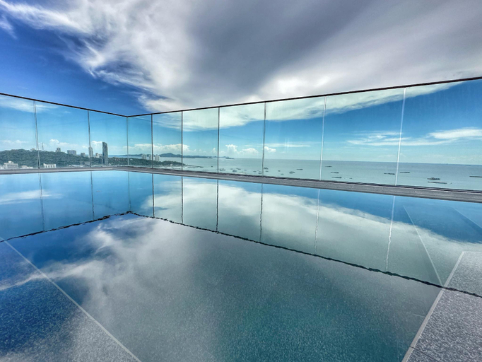 Sport & Beauty 2, The Edge Central Pattaya by WCC, Pattaya