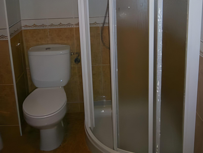 Bathroom 2, Hotel Grove, Pontevedra