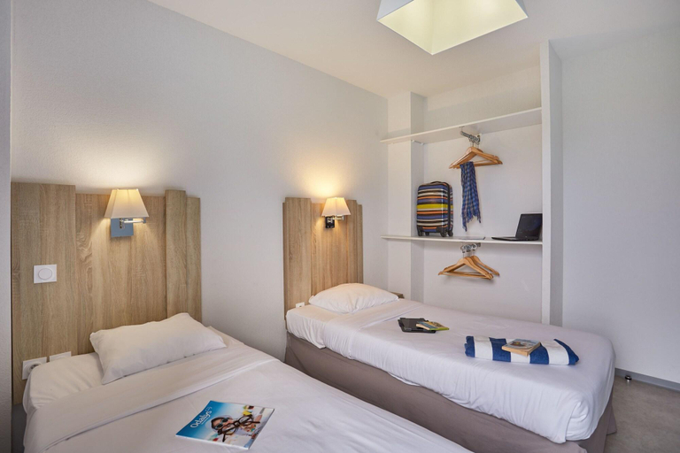 Bedroom 3, Residence Odalys Nakara, Hérault