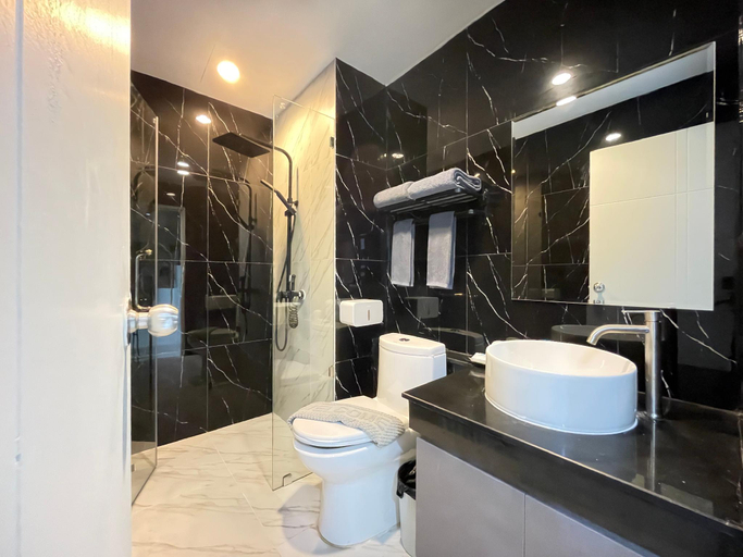 Bathroom 3, SEA Ville Grand Pattaya Lite, Pattaya