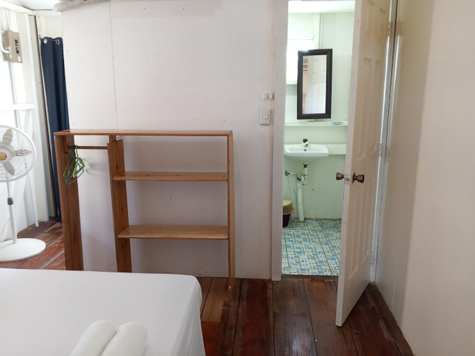Others 5, Christina's Guest House OFFICIAL, Laguna de Perlas
