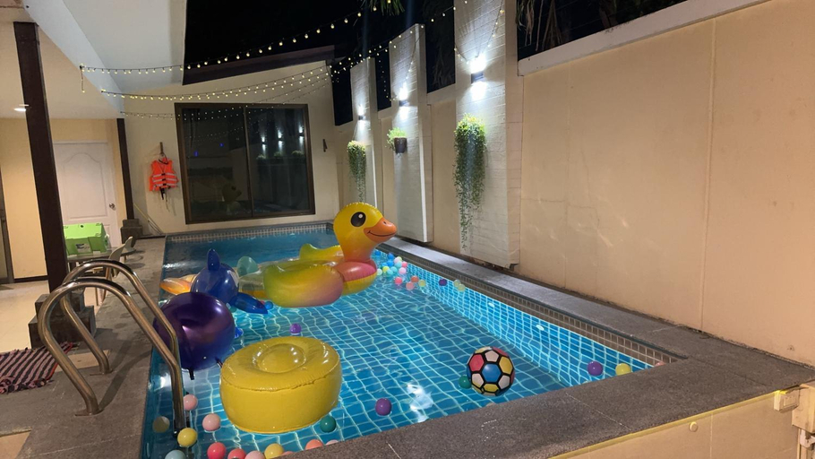 Sport & Beauty 2, K&F Pool Villa Pattaya, Pattaya