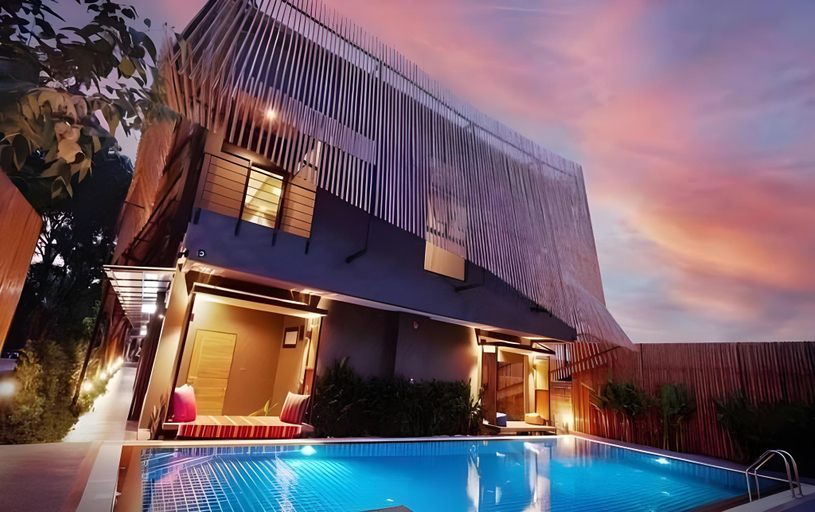 Sport & Beauty 4, Sand Dollar Boutique Hotel, Sattahip