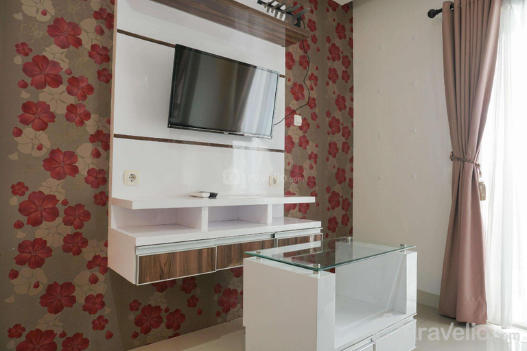 Bathroom 3, Strategic 2BR Signature Park Grande By Travelio, East Jakarta