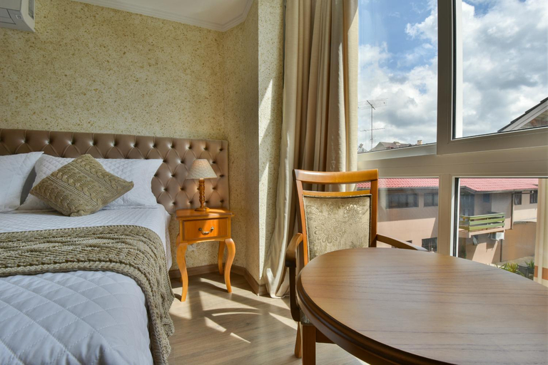 Bedroom 2, Micheline Hotel Tricot - ao lado da Rua Coberta, Gramado