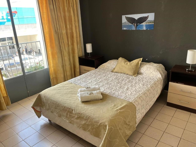 Others 3, Ventia Hotel Comodoro, Escalante