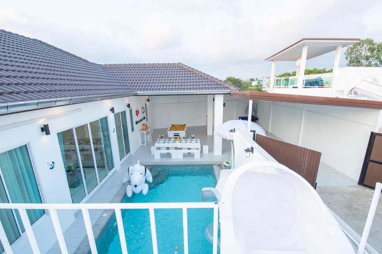 Swimming pool 2, Mina Pool Villa, Pattaya