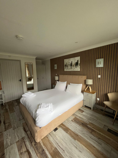 3, Beech, Country Chalet In Pegsdon, Central Bedfordshire