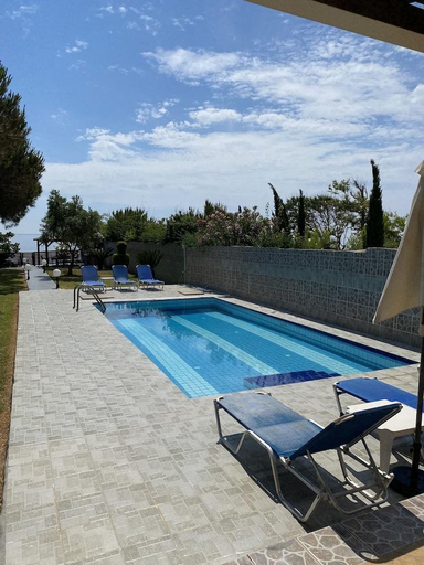 Others 3, Villa Angela, Ionian Islands