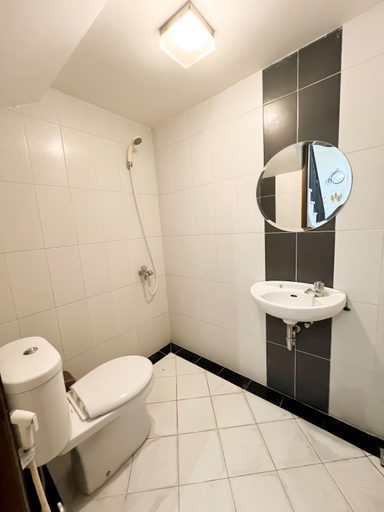 Bathroom 3, Durti Indah Homestay, Jakarta Selatan