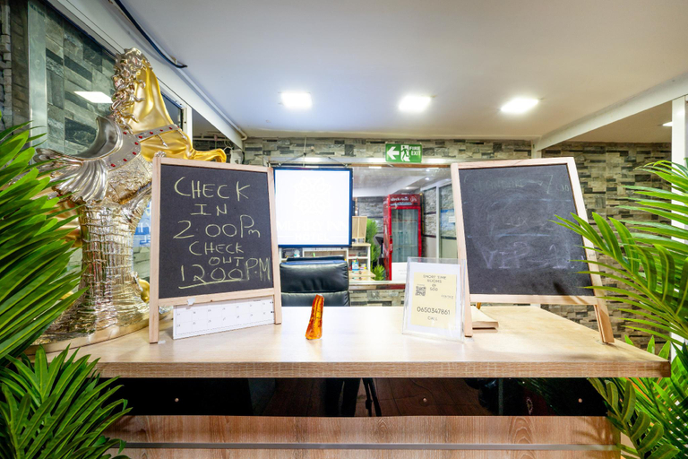 Public Area 4, Abunawas Merry Inn at Walking Steer, Pattaya