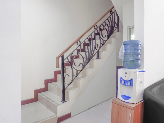 Others 5, OYO 3072 Wisma Madinah Syariah, Central Jakarta