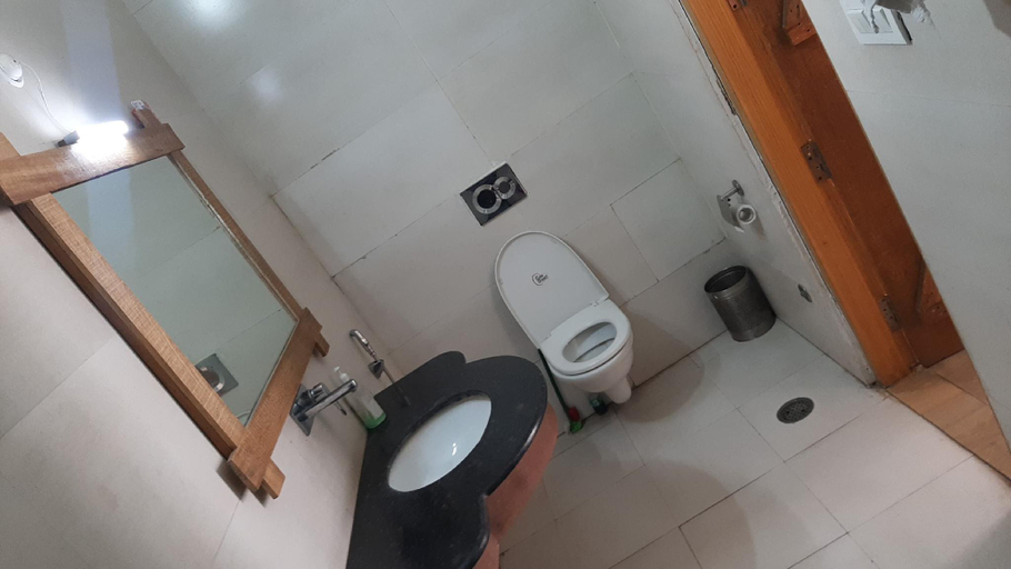Bathroom, KOSHA RESORT, Meerut