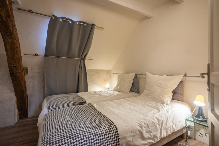 Bedroom 2, La Tour de Lierre 2, Indre-et-Loire