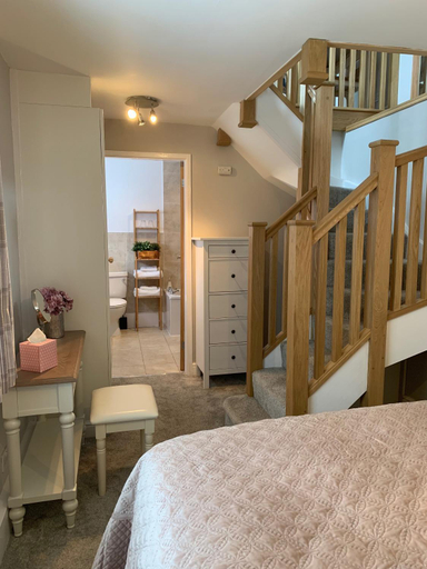 Bedroom, Bakers Cottage, Shropshire