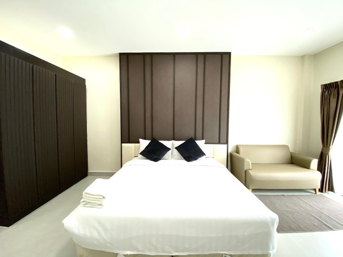 Bedroom 2, The Shade Residence, Pattaya