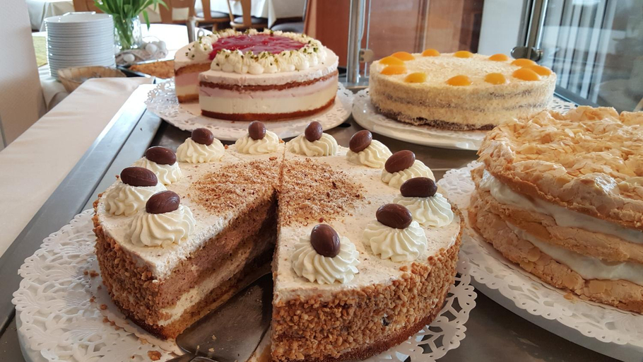 Food & Drinks 5, Rhon-Hotel Sonnenhof -, Fulda