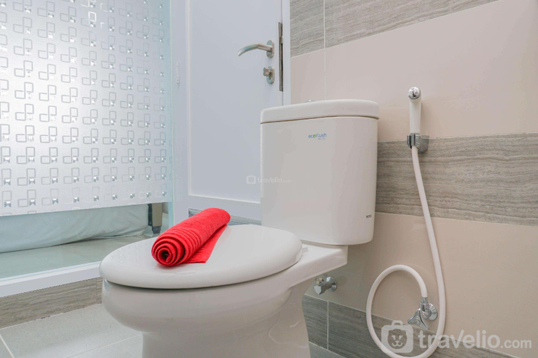 Bathroom, Super Single Studio Guesthouse By Travelio, Jakarta Barat