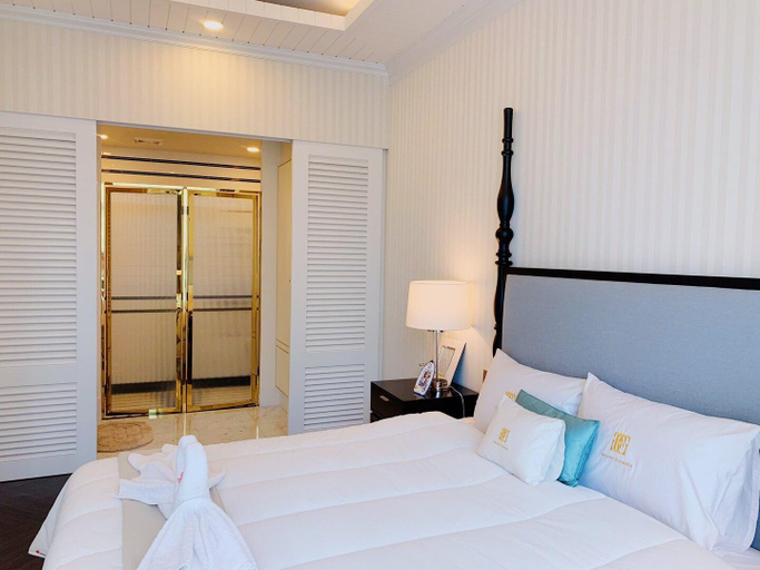 Bedroom 3, Grand Florida Beach Front Pattaya, Sattahip