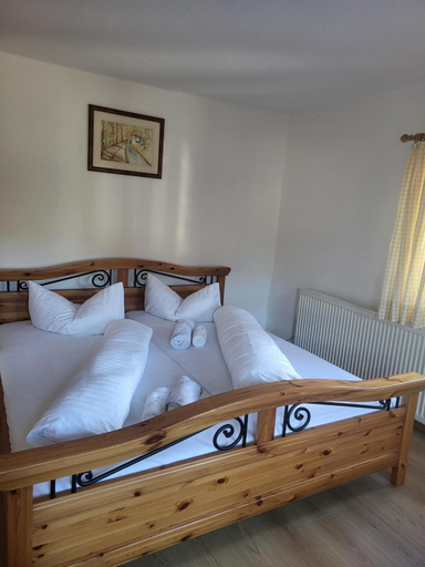 Bedroom 4, Gasthaus Staufenbrucke, Berchtesgadener Land