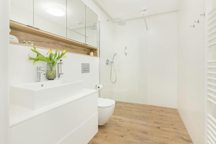 Bathroom 4, Beachfront apartment with indoor pool and sauna, Gryfice