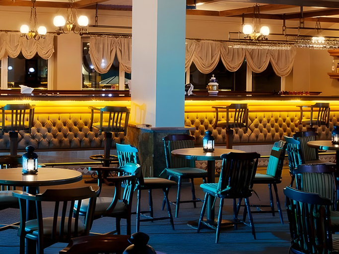 Food & Drinks 5, Kaya Uludag, Kestel