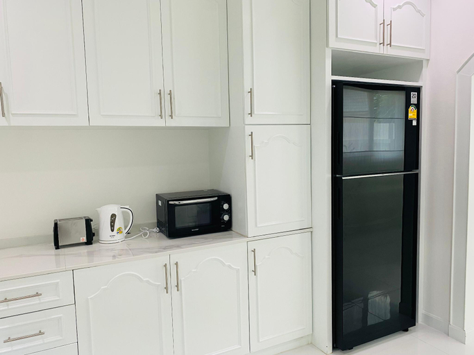 Kitchen 3, Huang Su Villa 1 皇宿一号泳池别墅, Bang Lamung