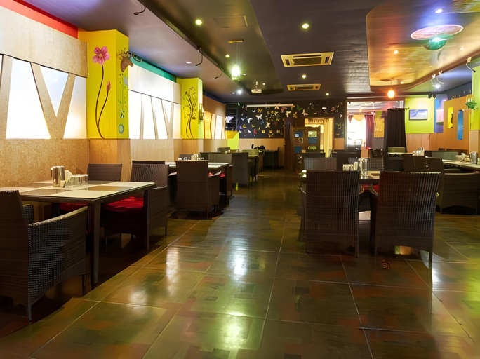Others 5, Hotel Le Pebble, Tiruppur