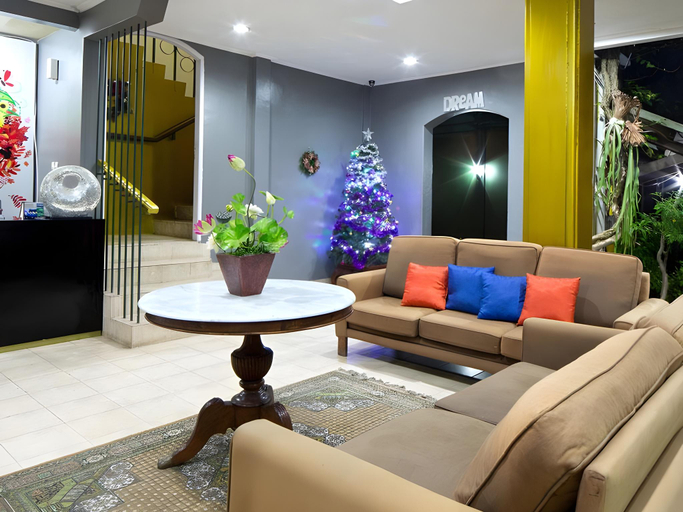 Public Area 5, Maven Buncit, South Jakarta