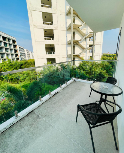 Balcony/terrace 2, Youth Journey Six-Bedroom Pool Villa, Pattaya