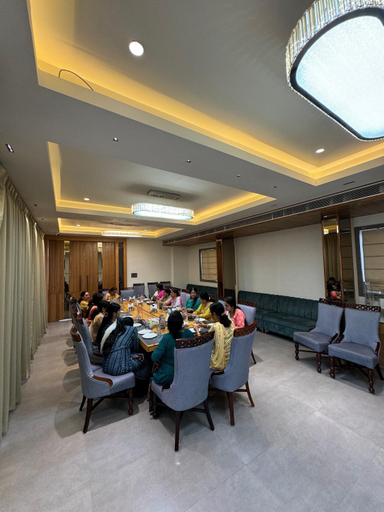 Food & Drinks 2, Hotel Aditya Grand, Bhopal
