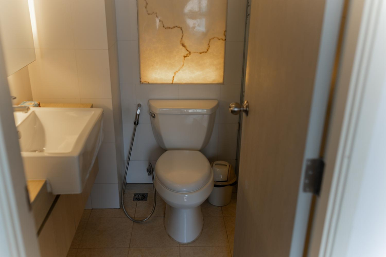 Bathroom 4, Atlantis Condo Resort Pattaya, Pattaya