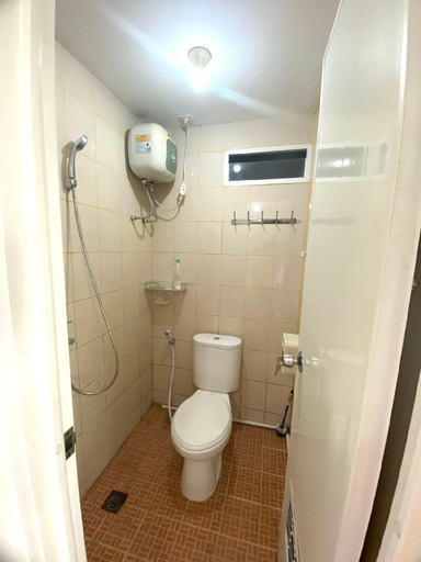 Bathroom, Apartemen puri park view, West Jakarta