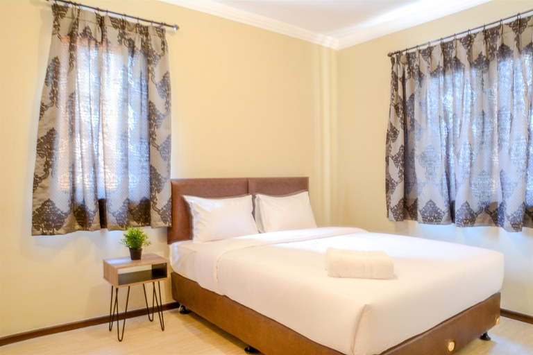 Bedroom, Extra Space 3BR Apt Grand Palace By Travelio, Central Jakarta
