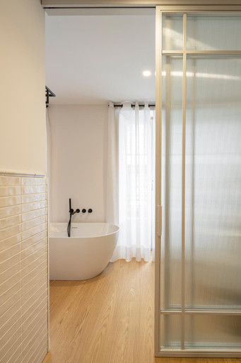Bathroom 3, Os Cantis, A Coruña